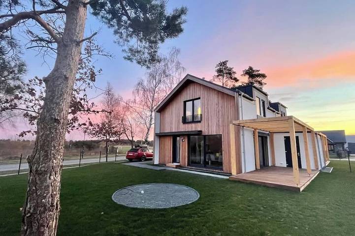 Ferienhaus für 6 Personen, mit Balkon und Garten sowie Whirlpool und Sauna
