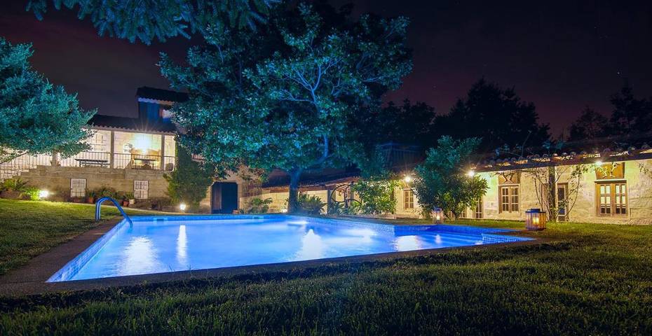 Casa de férias para 6 pessoas, com Terraço e Jardim e ainda Piscina and Vista em Joane