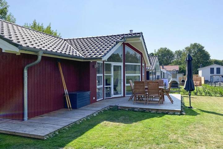 Ferienhaus für 6 Personen, mit Whirlpool und Terrasse sowie Garten und Sauna am Dümmer See (Mecklenburg-Vorpommern) - 4