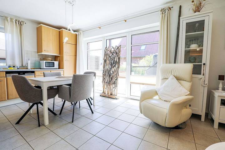 Ferienwohnung für 4 Personen, mit Garten und Ausblick in Sahlenburg - 2