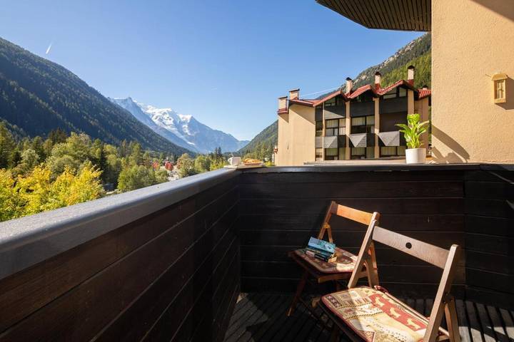 Appartement de vacances pour 6 personnes, avec Balcon ainsi que Jardin et Vue à Chamonix-Mont-Blanc