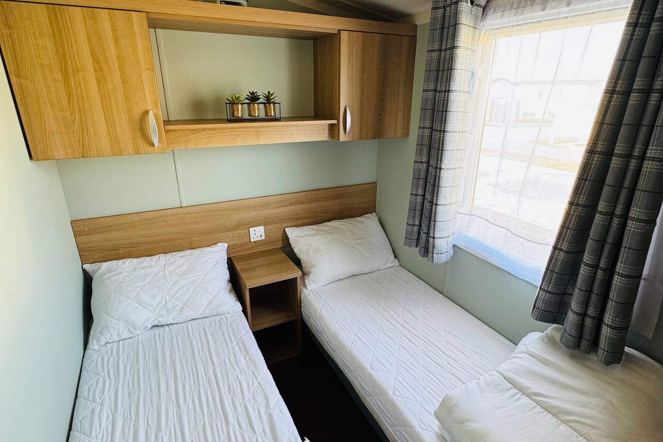 Statichome-Sleeps6-Lakeview-Balcony-Parking-Petsok in Lincolnshire