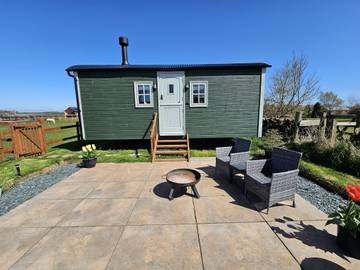 Camping for 2 People in Cumbria, North West England, Photo 1