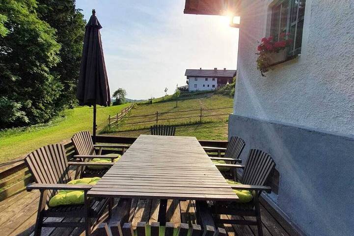 Ferienhaus für 8 Personen, mit Terrasse und Garten in Haselbach