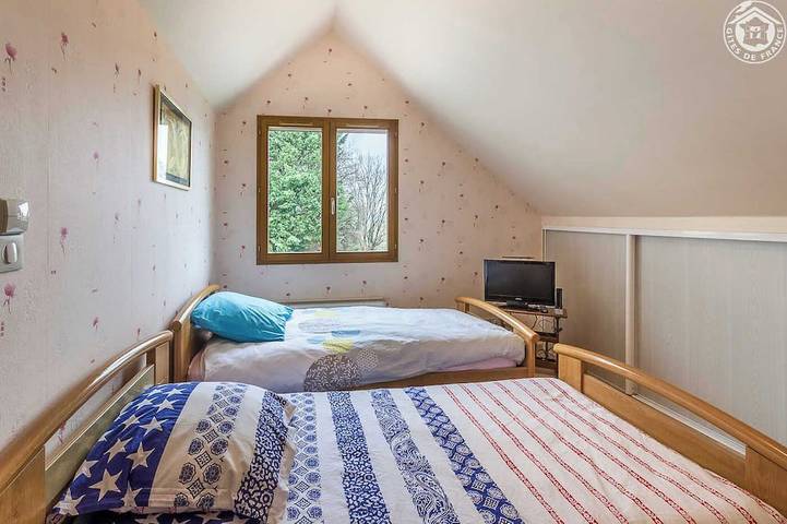 Location de vacances pour 4 personnes, avec jardin et terrasse à Burettes - 4