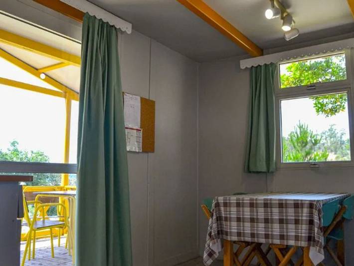 Encantador bungalow con terraza - 2 pers. (58 unidades) in Distrito de Coimbra
