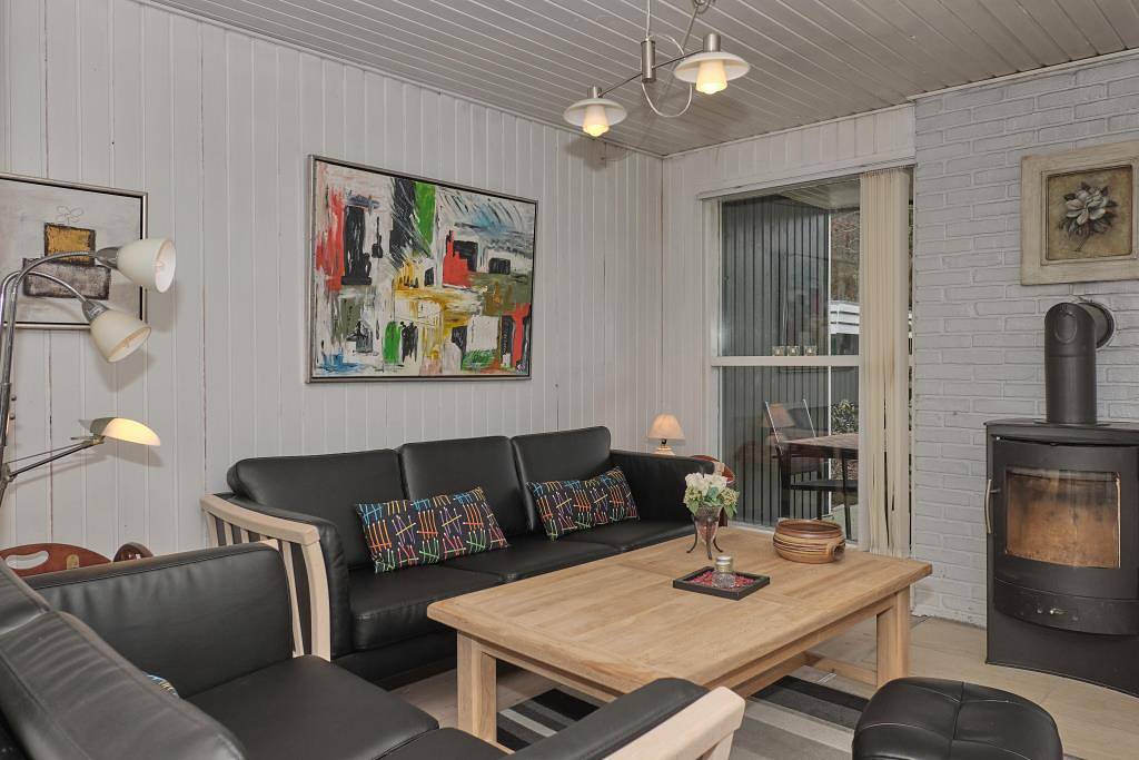 Ferienhaus auf teilweise eingezäuntem Grundstück – ideal für ruhigen Urlaub in Dråby Strand, Ebeltoft