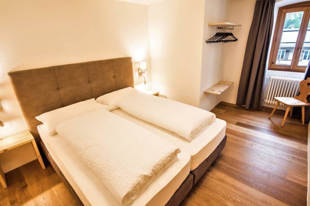Hotel Münsterhof, (Müstair). in Müstair, Val Müstair