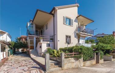 Ferienwohnung für 5 Personen, mit Terrasse in Novigrad