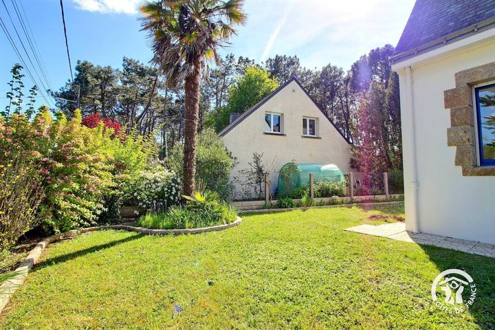 Gîte pour 11 personnes, avec terrasse et jardin à Pénestin - 4