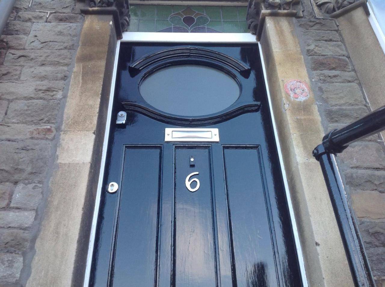 Single Room with Shared Bathroom in Bristol, South West England