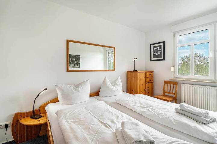 Ferienhaus für 6 Personen, mit Garten in Pellworm - 2
