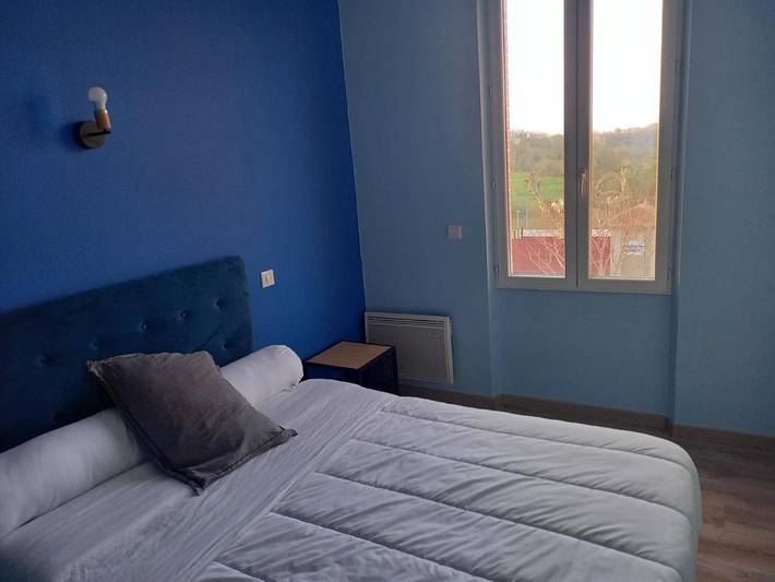 Gîte pour 4 personnes, avec terrasse ainsi que vue sur le lac et vue à Molières - 4