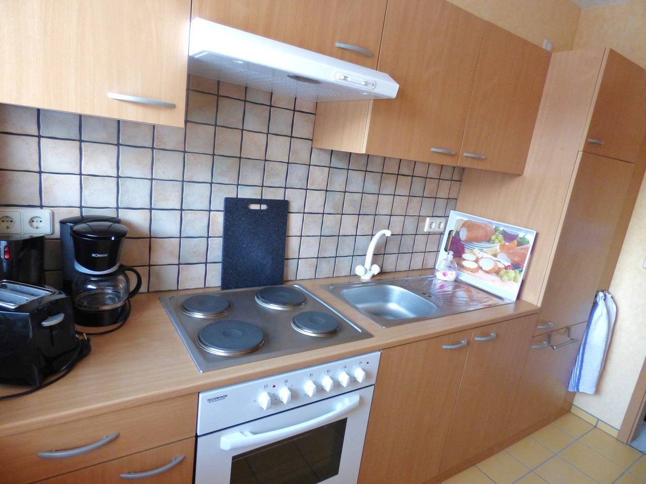 Ganze Wohnung, Ferienwohnung 'Adrett' mit Garten und Wlan in Hermsdorf, Osterzgebirge