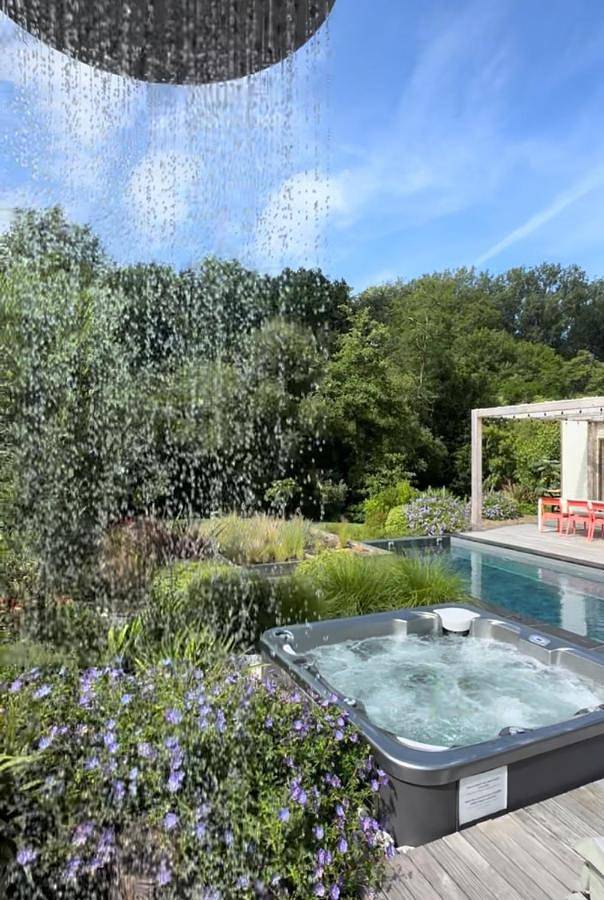 Villa pour 12 personnes, avec vue ainsi que jardin et piscine à Biarritz - 4