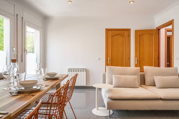 Gîte pour 6 personnes, avec Balcon et Terrasse à Banyoles