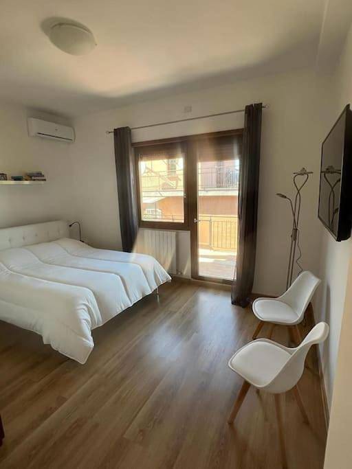 Appartamento intero, One-Bedroom Apartment in Roma, Provincia di Roma