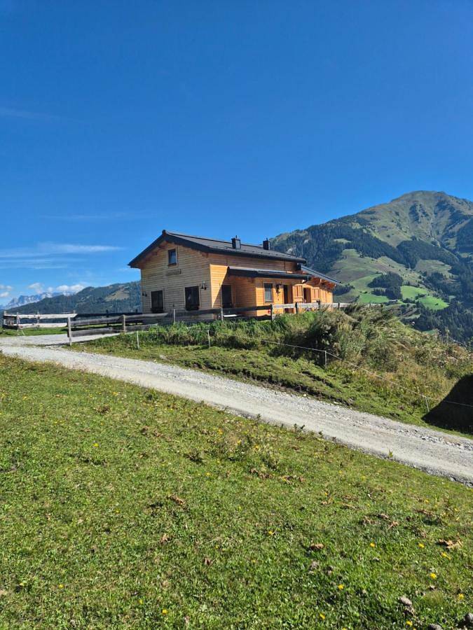 Hütte für 8 Personen, mit Terrasse und Ausblick sowie Sauna in Rauris