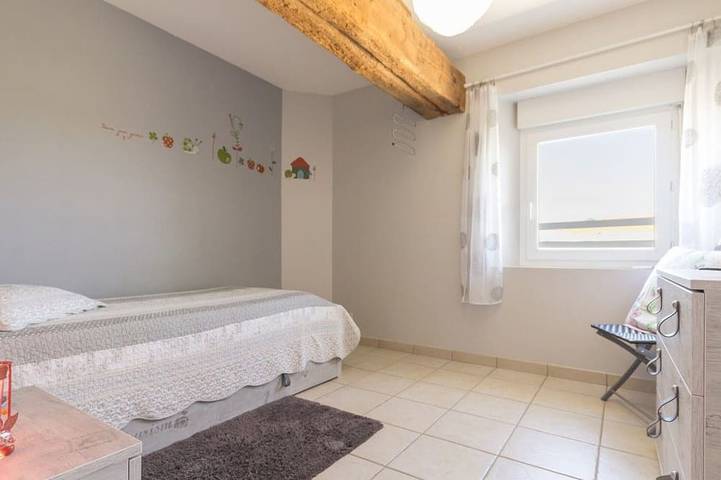 Gîte pour 6 personnes, avec jardin à Saint-Julien-de-Concelles - 4