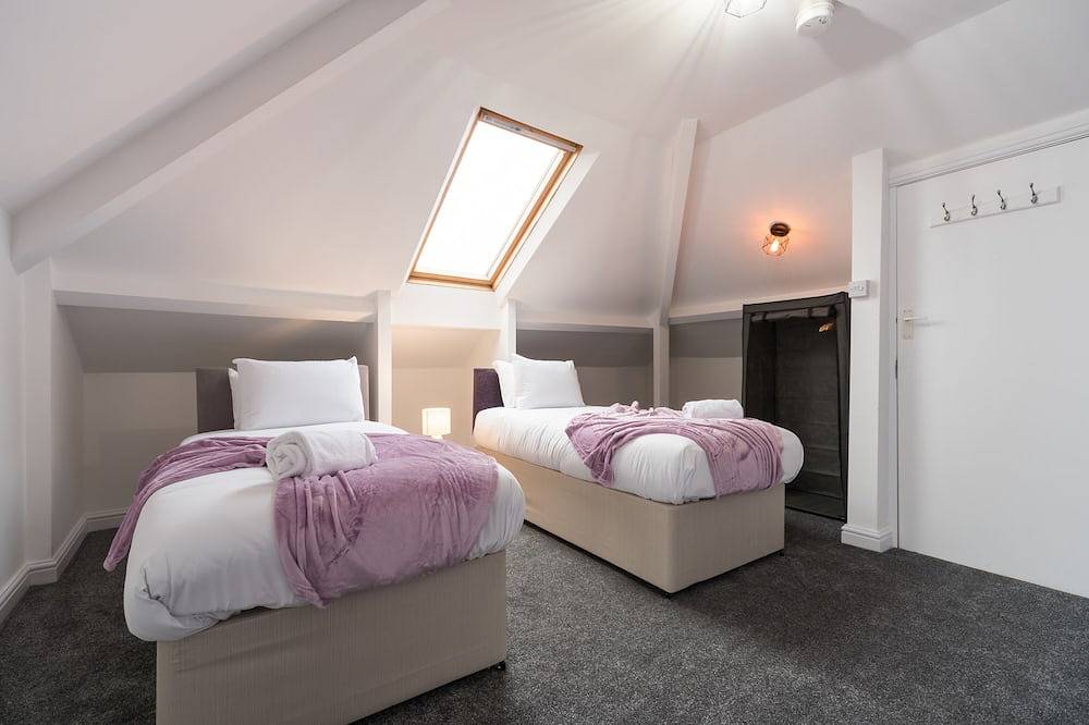 Mercy Way By Jesouth in Kingston-upon-Hull, Yorkshire and the Humber