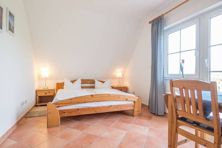 Ferienhaus für 9 Personen, mit Garten und Balkon in Wiek - 3