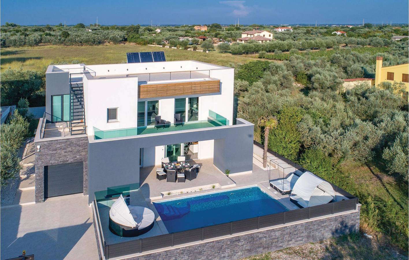 Apartment mit Meerblick, Pool, Terrasse und WLAN – in der Nähe der Caffè Bar Porto in Fazana, Südküste Istrien