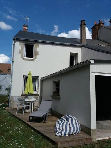 Gîte pour 6 personnes, avec jardin à Châteauneuf-sur-Loire