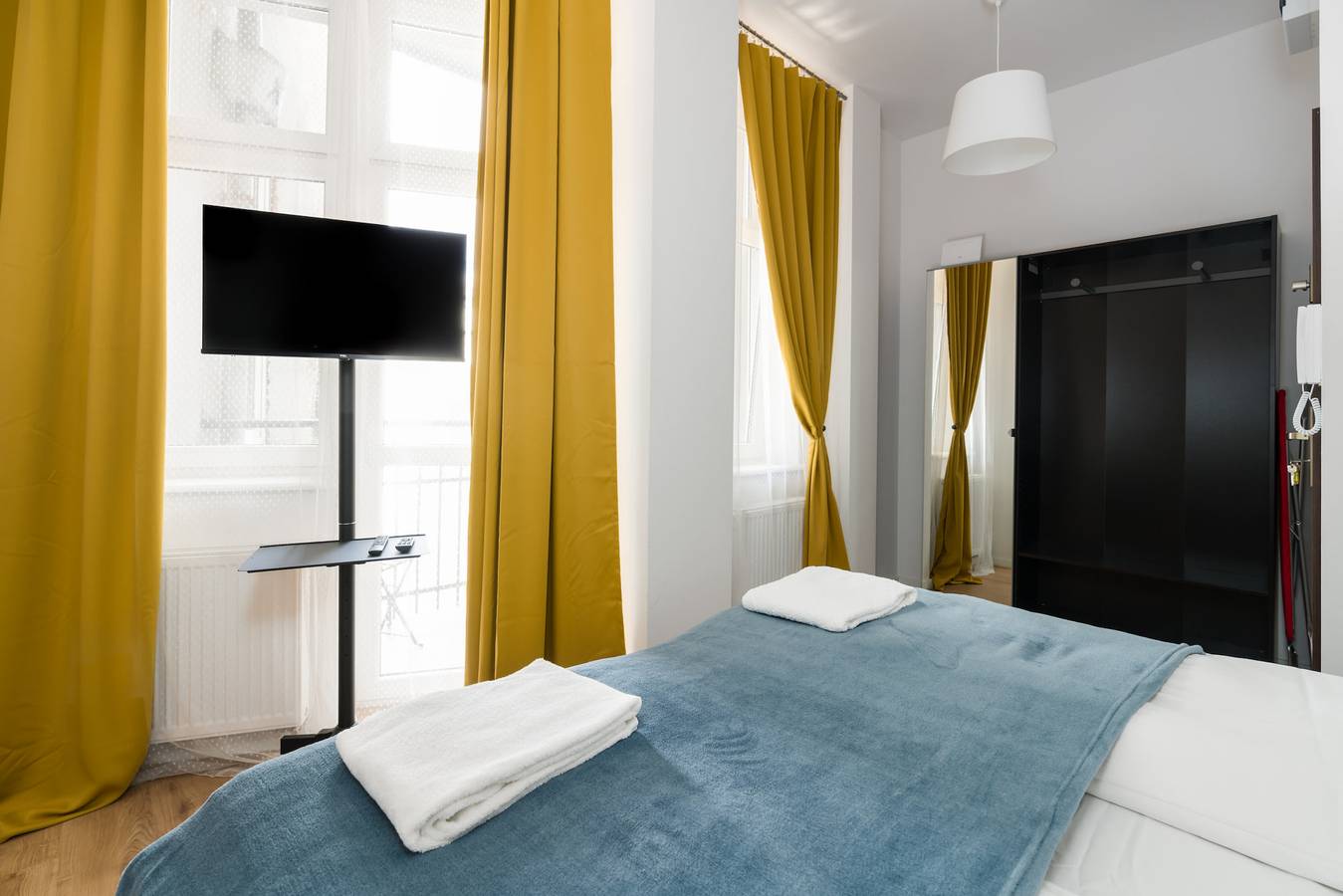 Ganze Ferienwohnung, Cozy Studio in the Center | Balcony and Close to Market Square in Posen, Großpolen