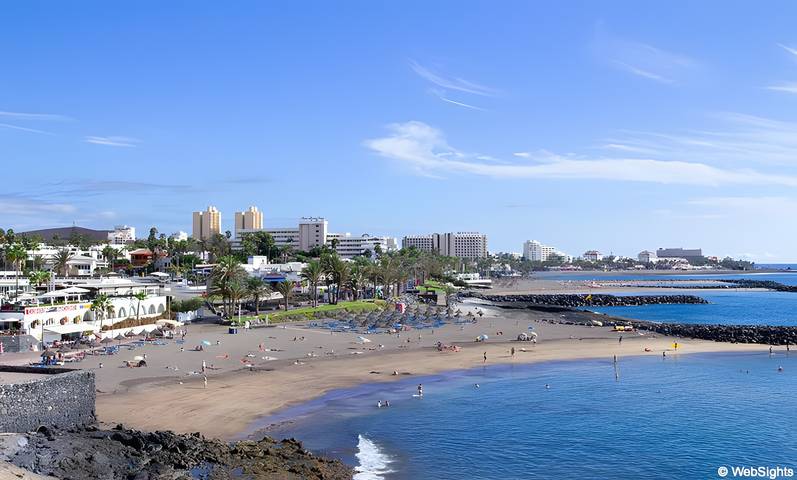 Ganze Wohnung, Ferienwohnung 'En Playa De Las Americas' mit Gemeinschaftspool, privater Terrasse und WLAN in Playa de las Américas, Arona