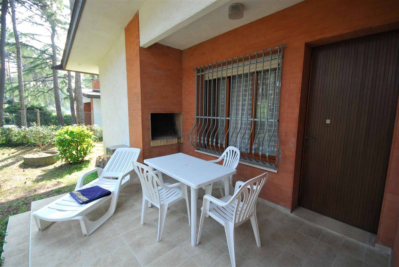 Appartamento intero, Appartamento per vacanze con aria condizionata, giardino e terrazza  in Lignano Pineta, Lignano Sabbiadoro