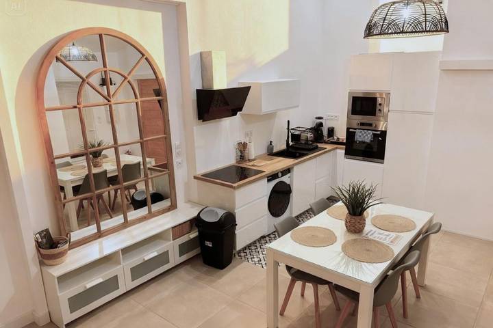 Maison de vacances pour 4 personnes, avec Jacuzzi et Terrasse ainsi que Jardin et Piscine dans le Tarn - 2