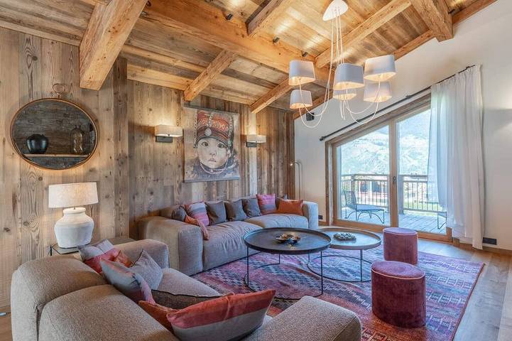 Chalet pour 12 personnes, avec balcon, animaux acceptés dans Courchevel 1300 (Le Praz)