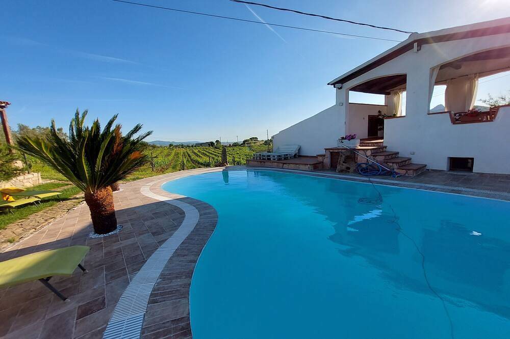 Agriturismo Domo de Resteblas - Appartamento Carignano in Berchidda, Olbia-Tempio