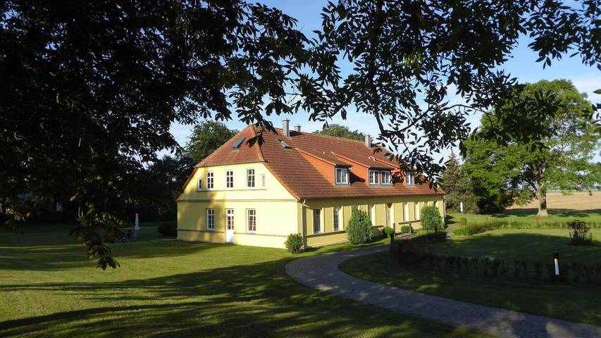Ferienwohnung für 4 Personen, mit Garten und Sauna - 1