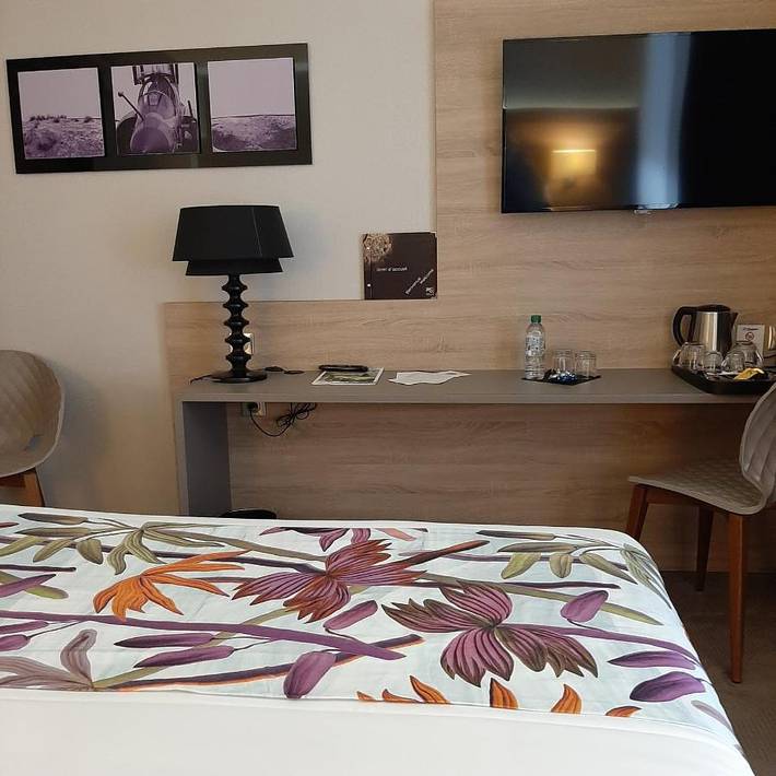 Hôtel pour 4 personnes, avec piscine et jardin à Coings - 3