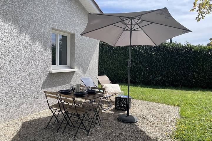 Location de vacances pour 4 personnes, avec jardin dans Mézériat