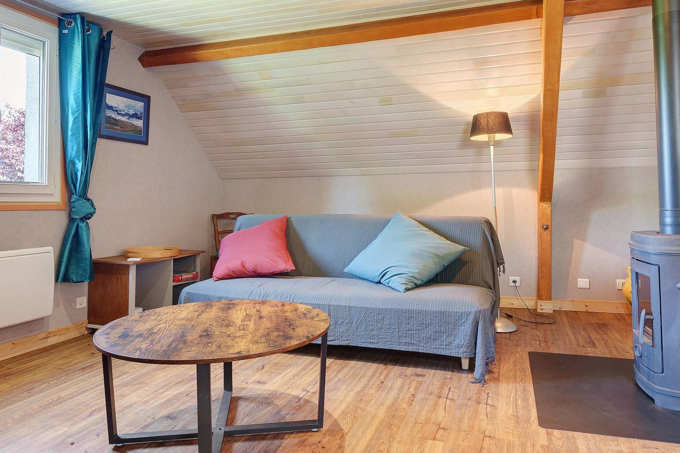 Appartement entier, Appartement « Des Trois Vallées » : Vue Montagne, jardin privé et Wi-Fi in Villelongue (Hautes-Pyrénées), Parc national des Pyrénées