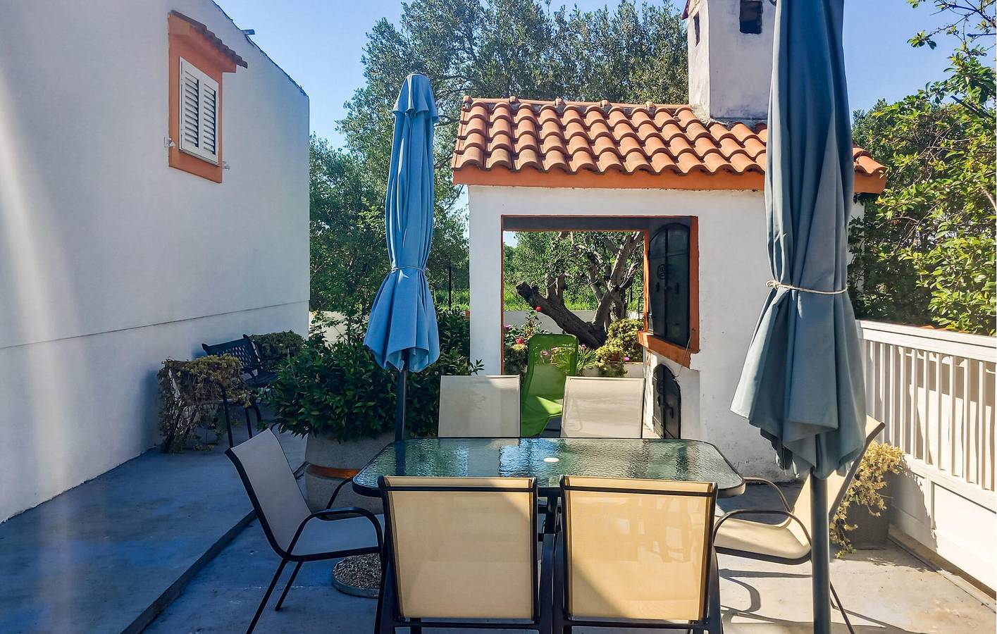 Feriehus for 7 personer med have in Bibinje, Zadar