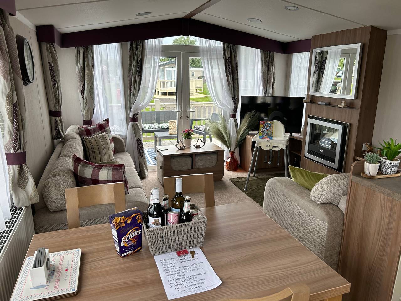 Butlins-Skegness-Luxury 8 Berth caravan-Dog Friend in Ingoldmells, Lincolnshire