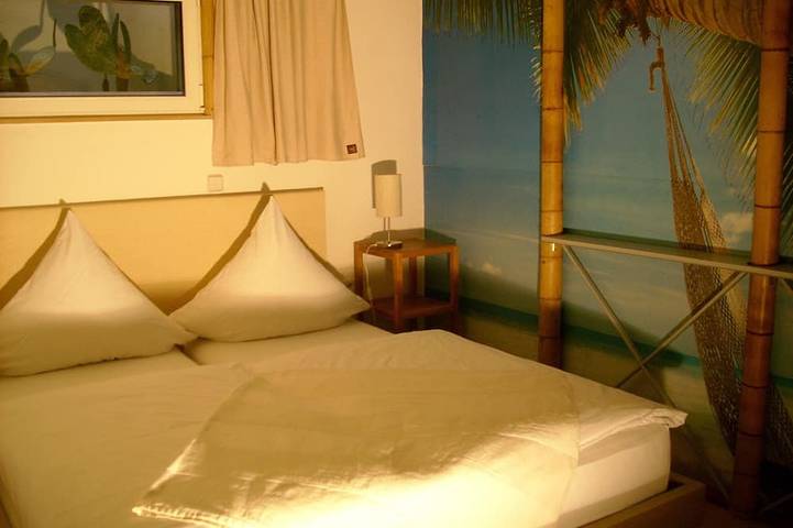 Apartamento entero, Apartamento completo con jardin. in Hockenheimring, Nussloch