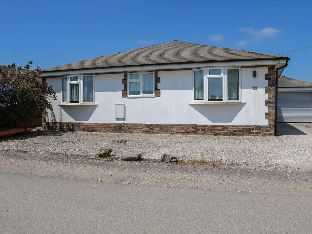 50 Harbour Road in West Sussex