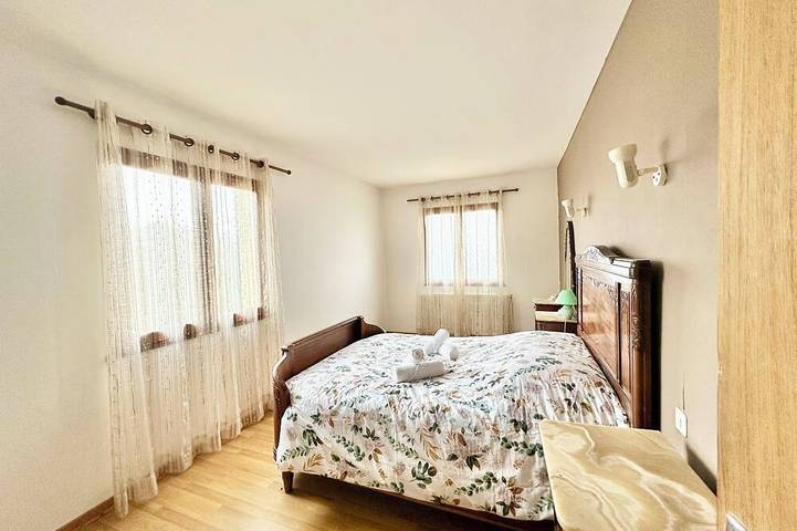 Location de vacances pour 8 personnes, avec Balcon et Jardin à Rosans - 2