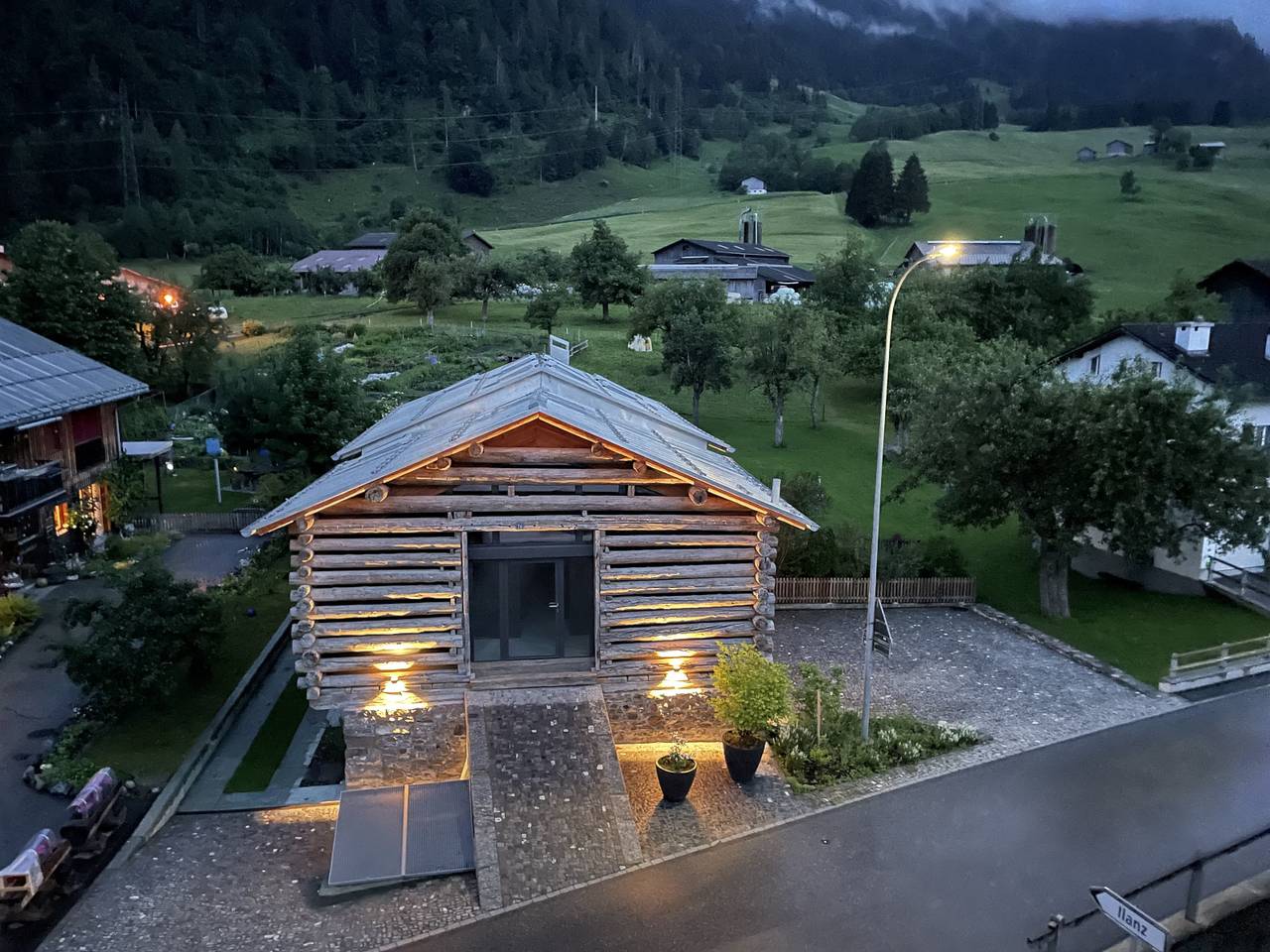 Ferienhaus Bandlistall, Valendas - 3.5 Zimmer Ferienhaus für max. 4 Pers. in Safiental, Alpenarena