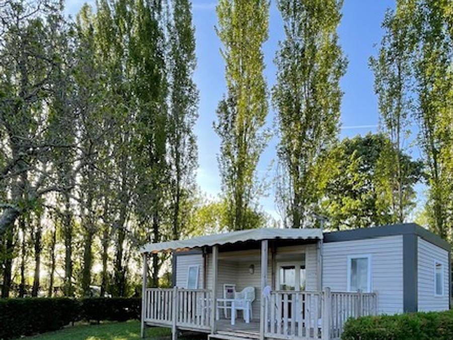 Camping Ushuaïa Villages La Maïade - Mobilheim 4 personen - Family Suite - 30m² - 2 Schlafzimmer + 2 Badezimmer in Mimizan, Côte d’Argent