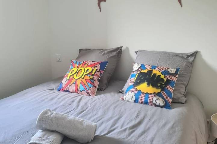 Location de vacances pour 20 personnes, avec jardin et balcon à Latouille-Lentillac - 4