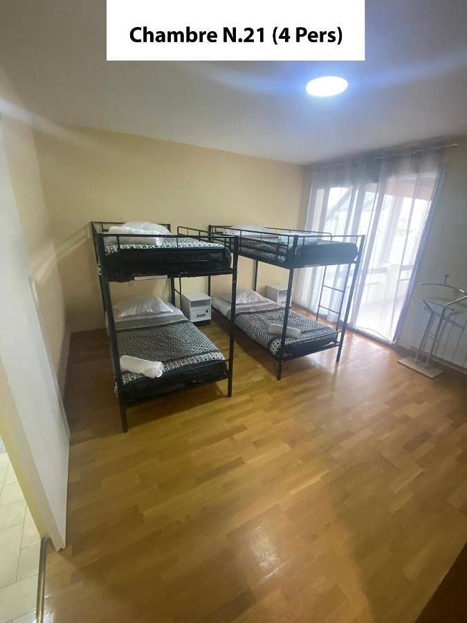 Location de vacances pour 12 personnes, avec piscine et jardin, animaux acceptés à Cerizay - 3