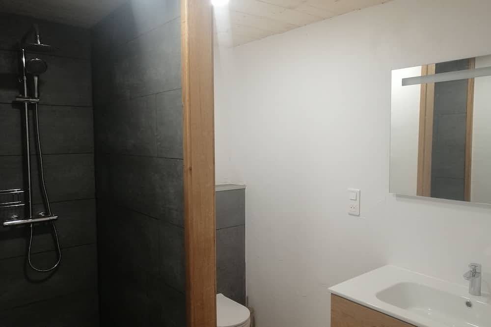 Entire apartment, Au Charmant Chablis in Champagnole, Jura