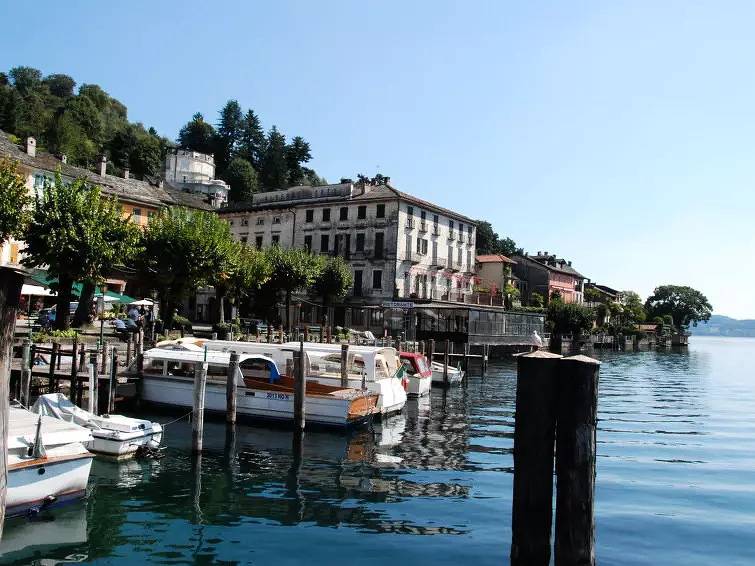 Haus 4 Personen in Pettenasco, Comune di Pettenasco