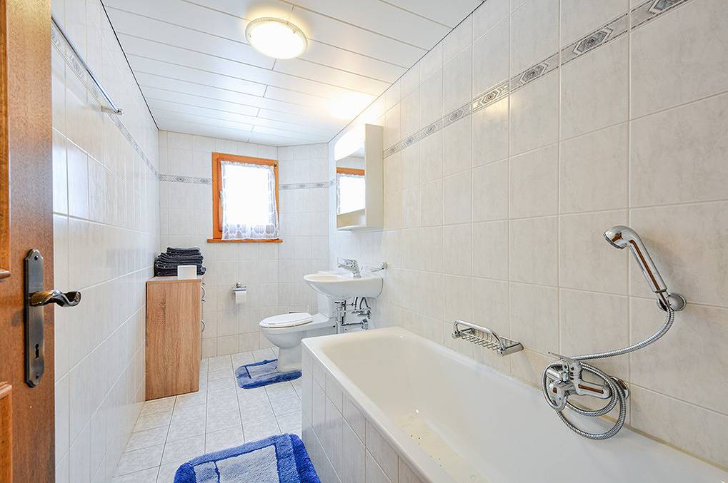 Ganze Ferienwohnung, Ferienhaus Weissmies 2. Og in Saas-Grund, Walliser Alpen