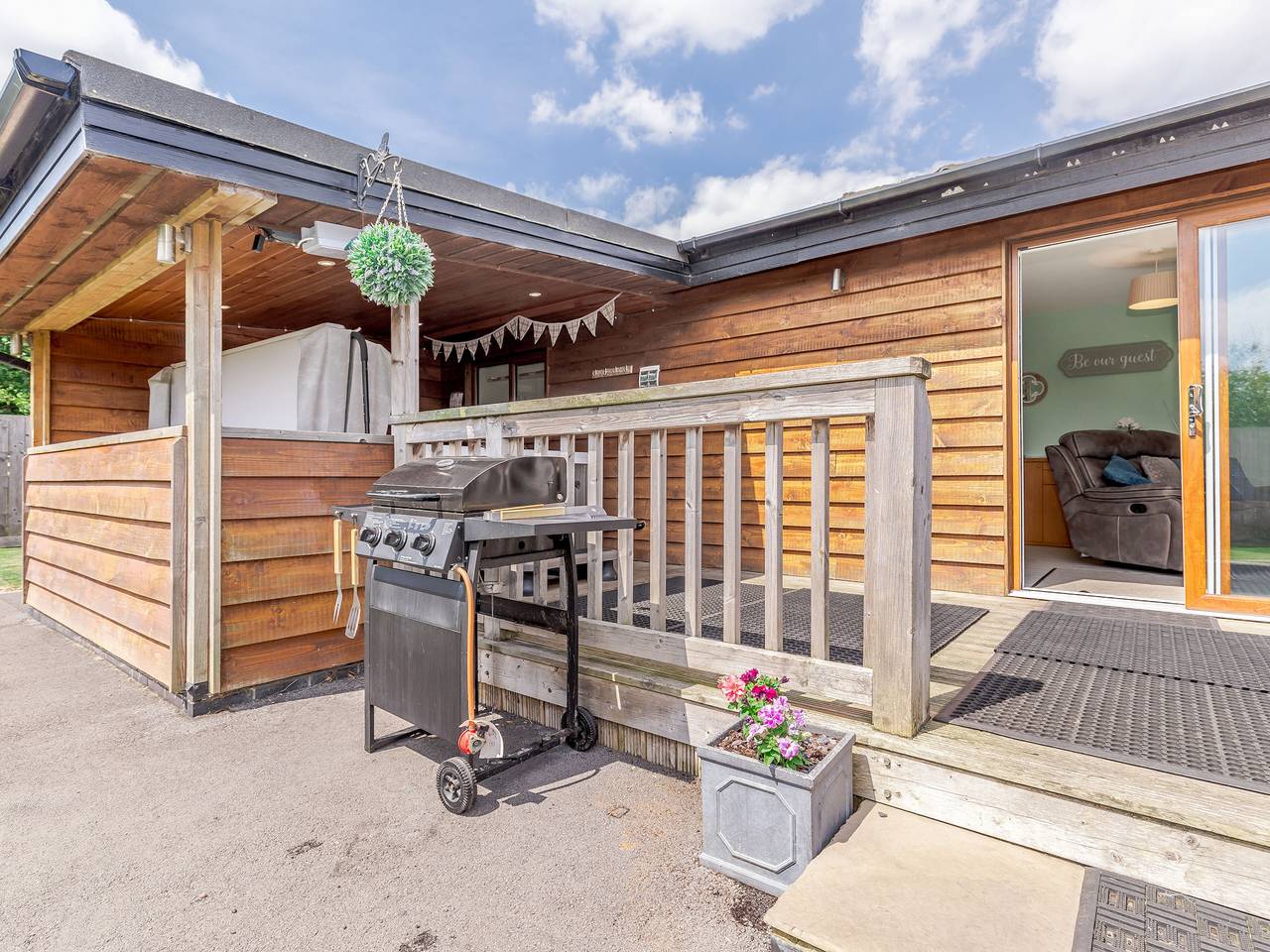 Kingfisher Lodge in Brandesburton, East Riding of Yorkshire